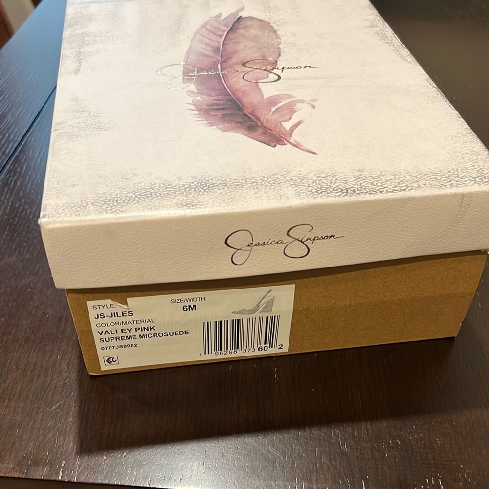 Jessica Simpson Jiles Pointed Toe Pump NWT - Picture 2 of 6